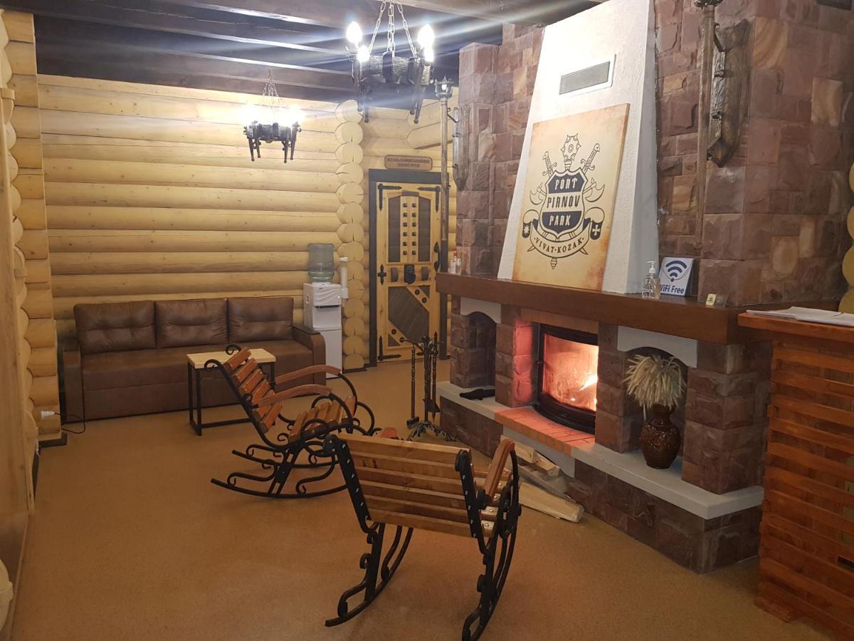 Загородный Комплекс Fort Pirnov Park Pirnove Zewnętrze zdjęcie