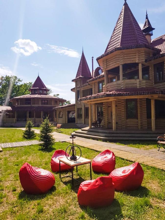 Загородный Комплекс Fort Pirnov Park Pirnove Zewnętrze zdjęcie