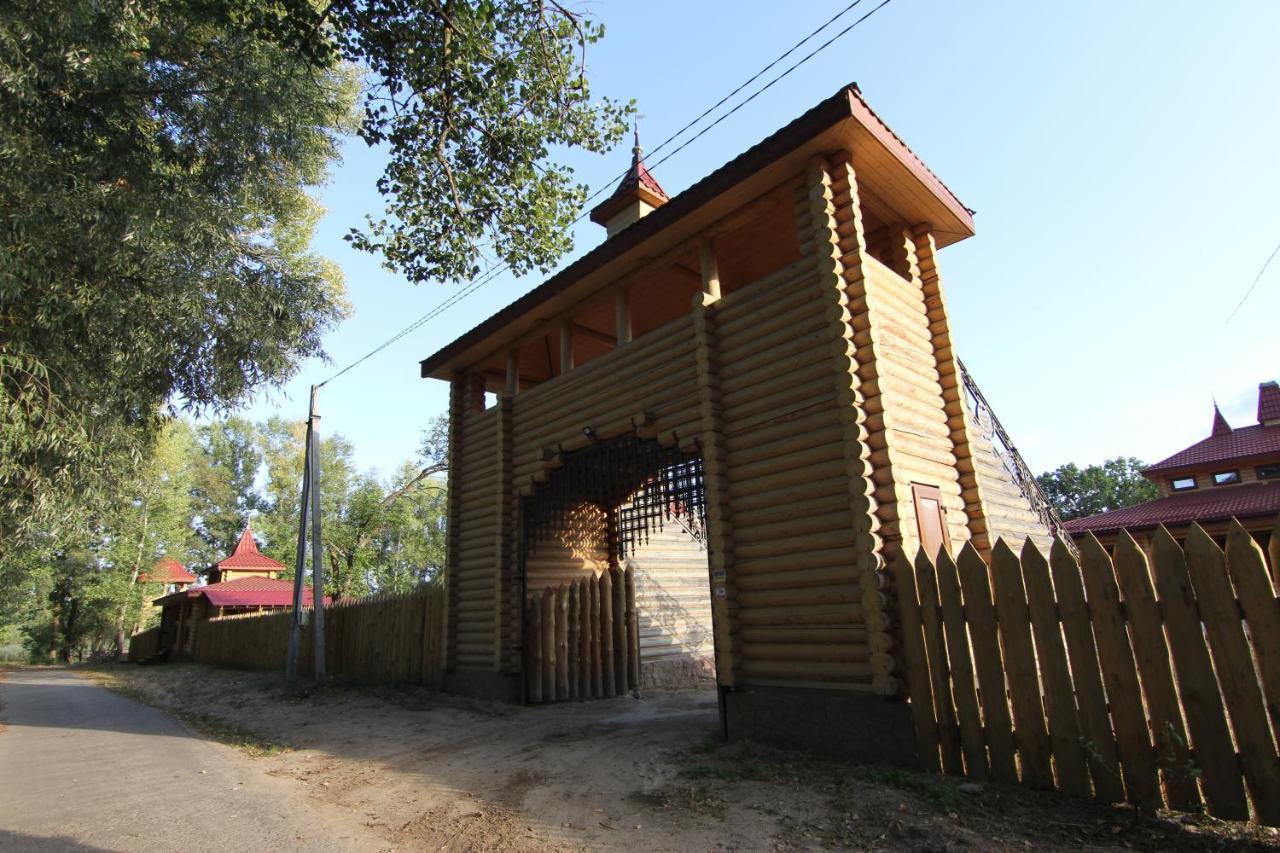 Загородный Комплекс Fort Pirnov Park Pirnove Zewnętrze zdjęcie