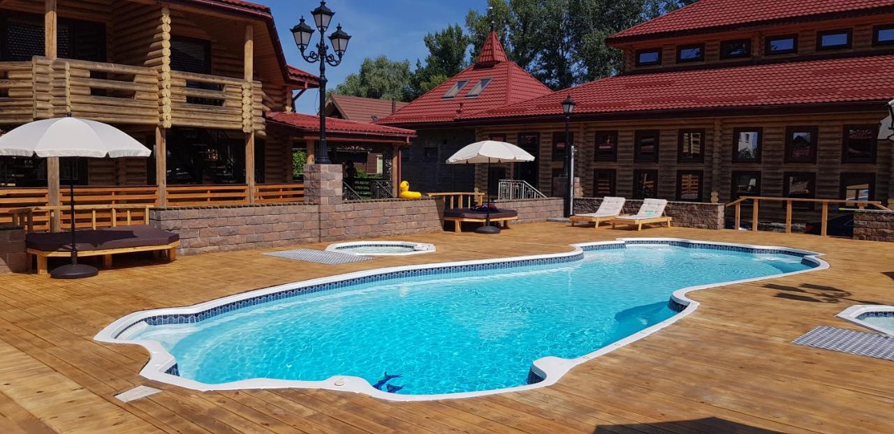 Загородный Комплекс Fort Pirnov Park Pirnove Zewnętrze zdjęcie