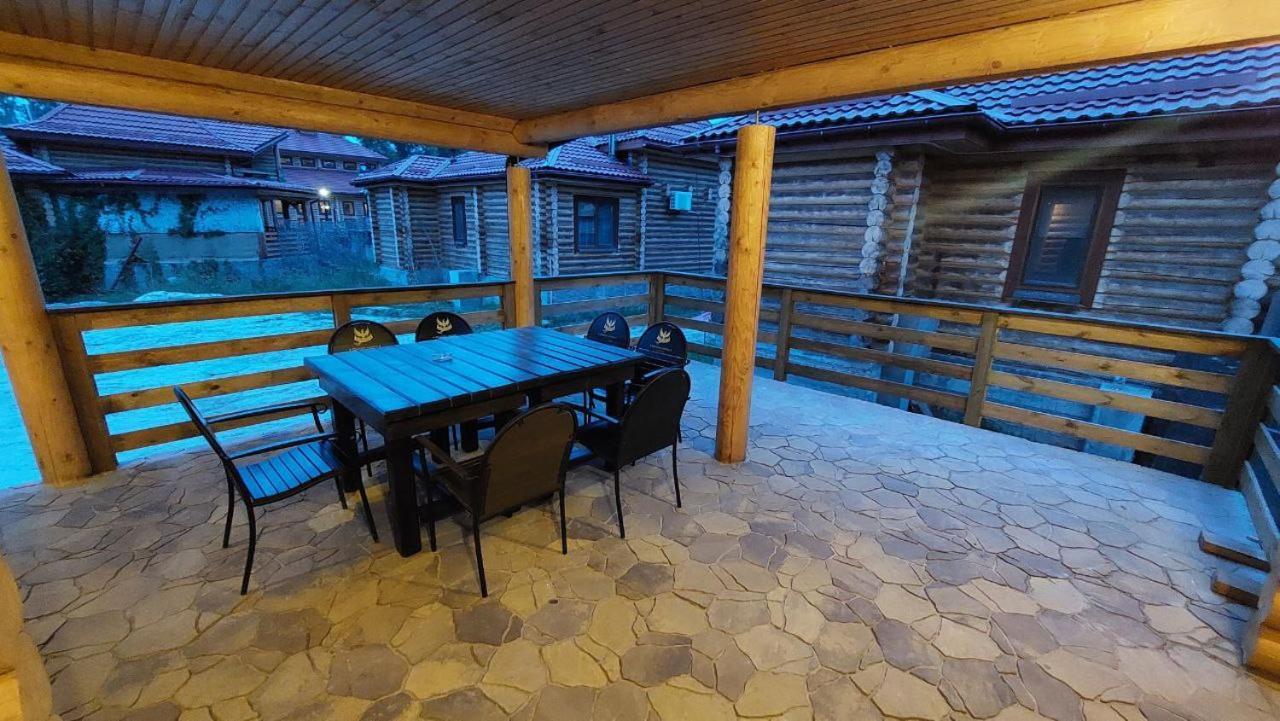 Загородный Комплекс Fort Pirnov Park Pirnove Zewnętrze zdjęcie