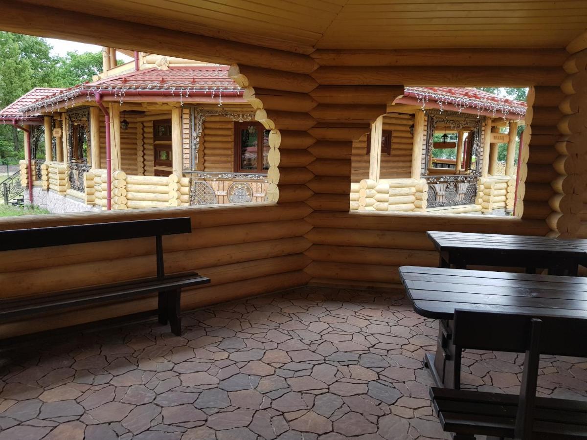 Загородный Комплекс Fort Pirnov Park Pirnove Zewnętrze zdjęcie