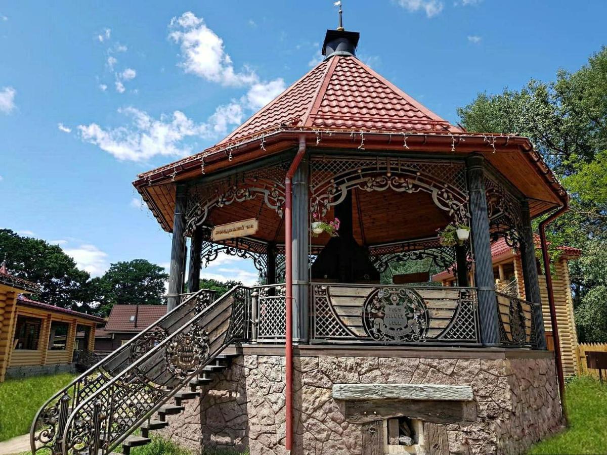 Загородный Комплекс Fort Pirnov Park Pirnove Zewnętrze zdjęcie