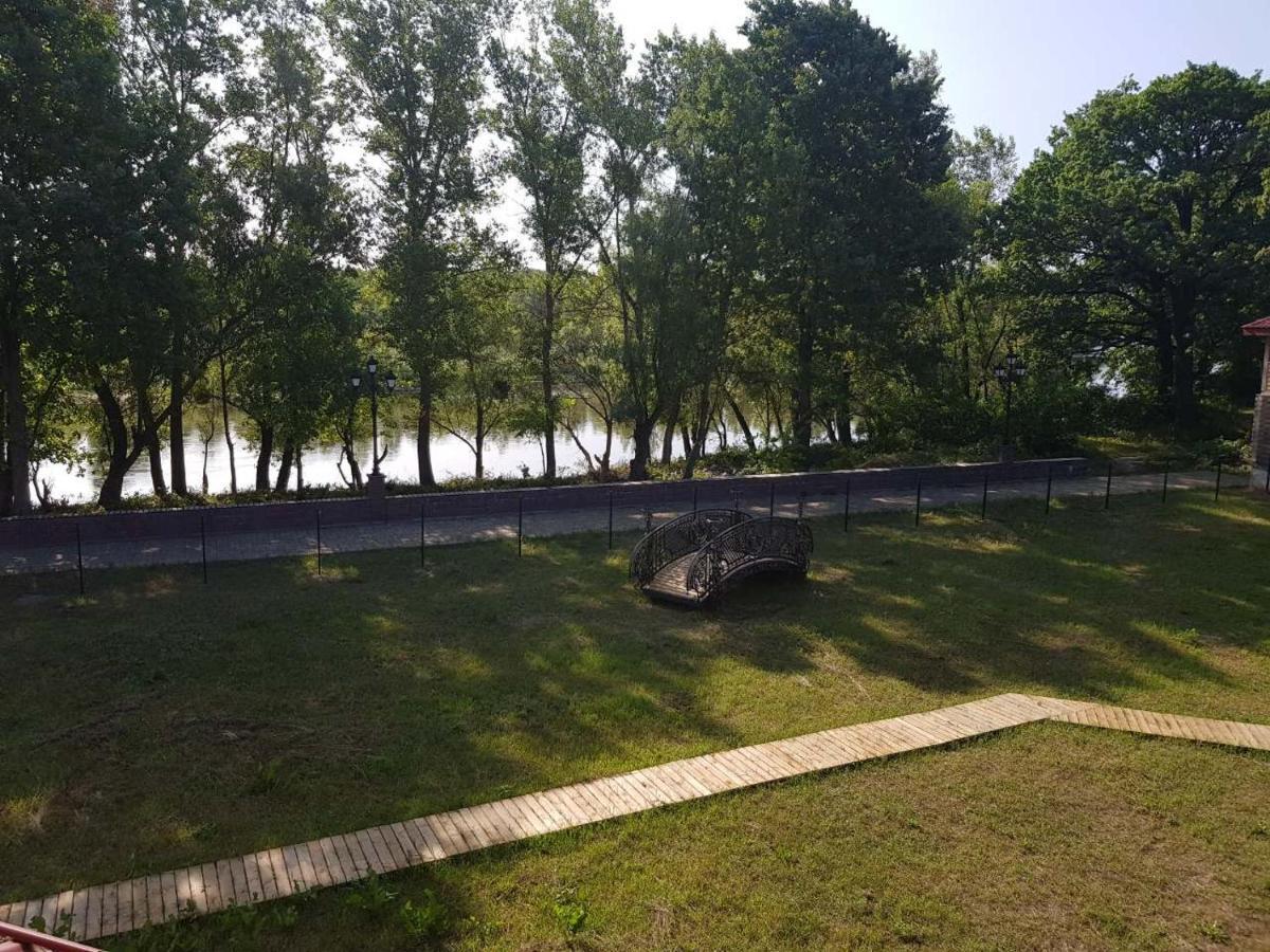 Загородный Комплекс Fort Pirnov Park Pirnove Zewnętrze zdjęcie